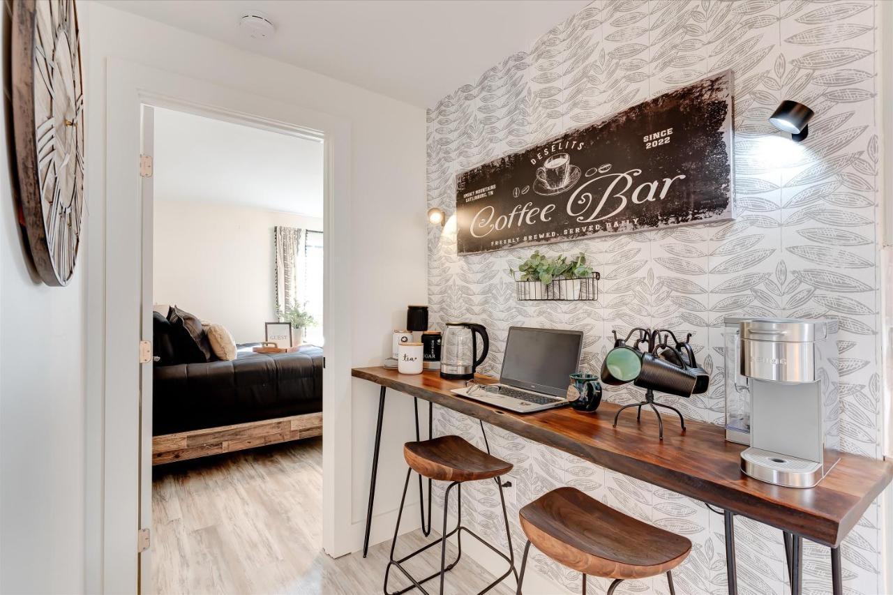 The Pet Friendly Cub Cabin 세비어빌 외부 사진