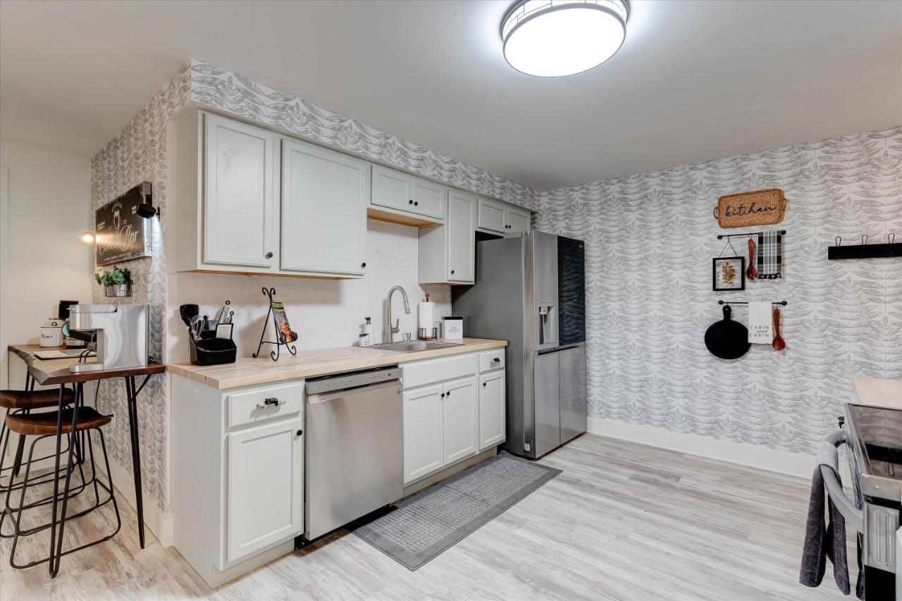 The Pet Friendly Cub Cabin 세비어빌 외부 사진